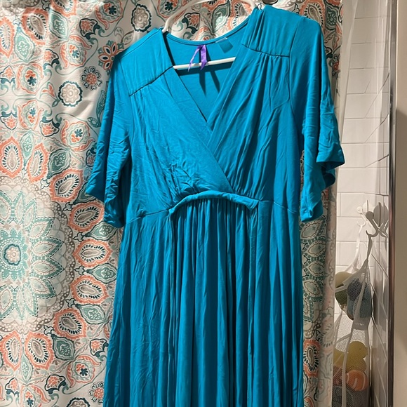Seraphine Maternity Turquoise Blue Jersey Maternity to Nursing Maxi Dress - Picture 3 of 3
